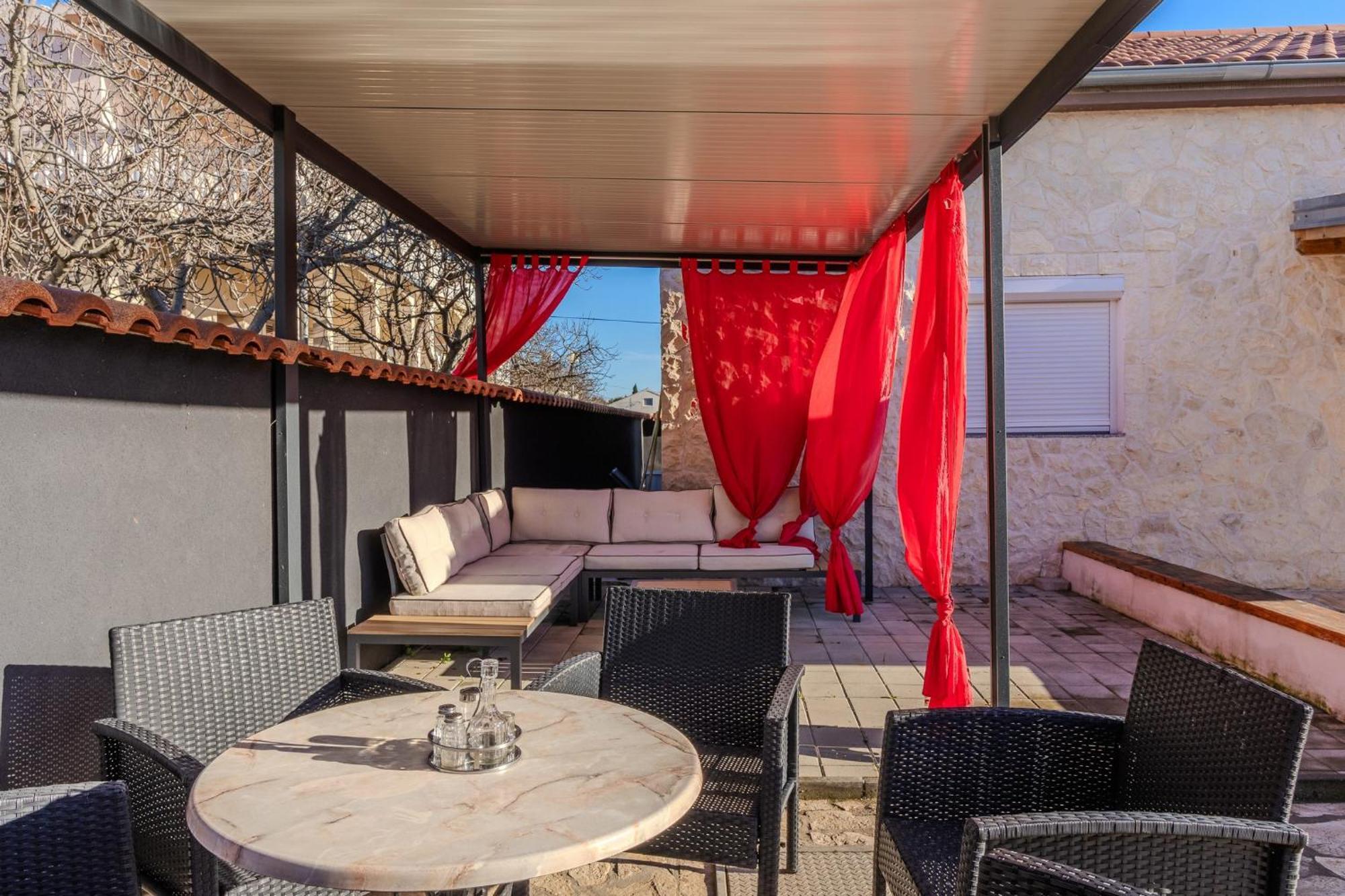 פוסדריה Villa Dalmacija מראה חיצוני תמונה